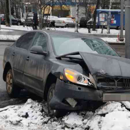 Автомобили с неисправной АКПП Шкода Октавия А5 2012 1.8 дсг выкупили за 760000